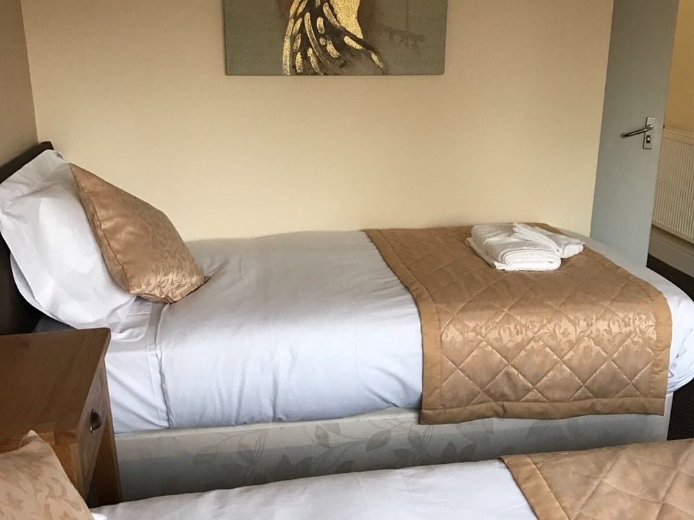 דינגוול The Waverley Inn מראה חיצוני תמונה